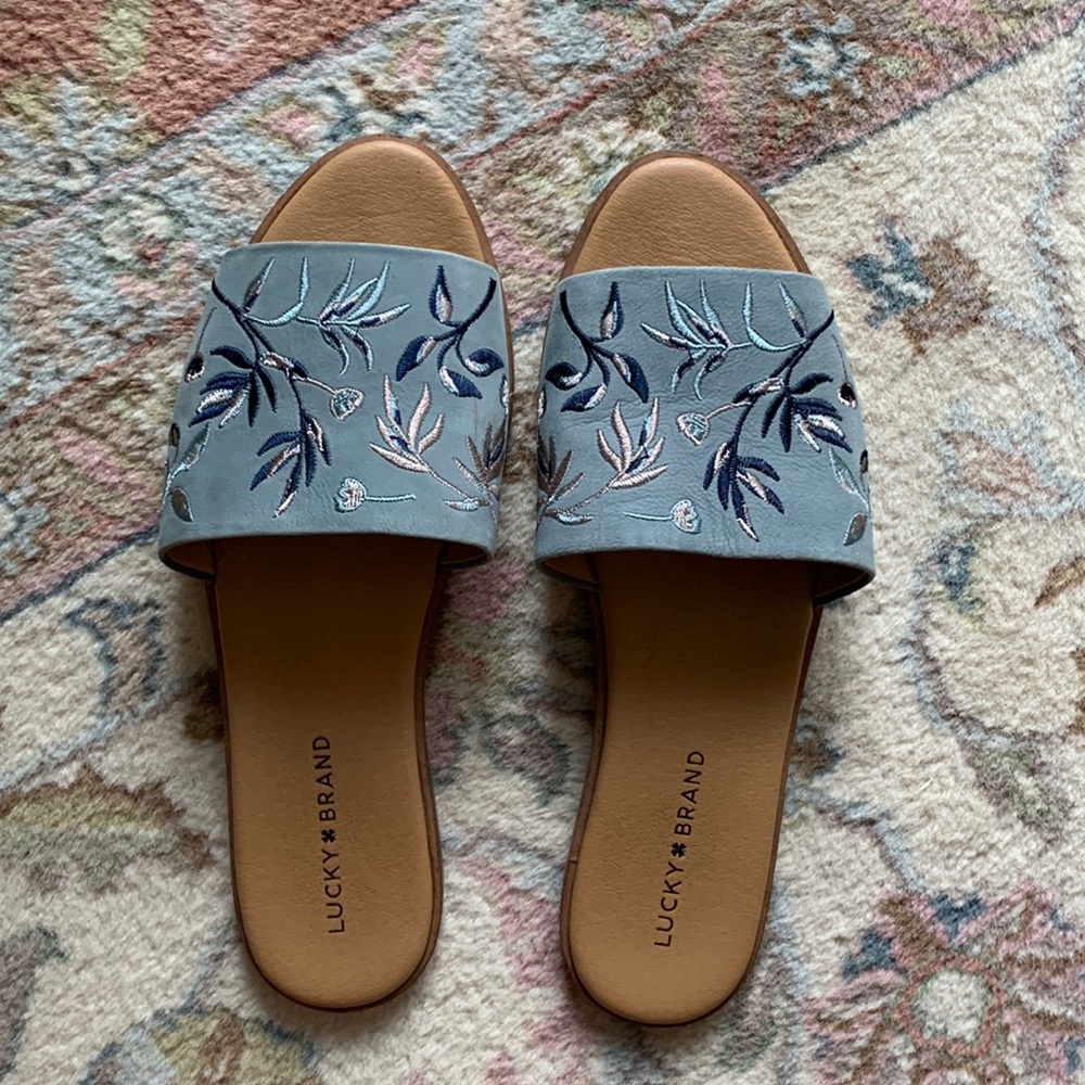 Lucky Brand Women’s Davin Sandals